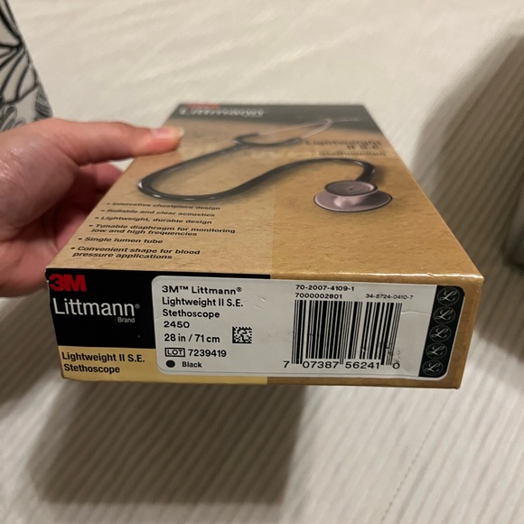 LITTMANN LIGHTWEIGHT II S.E Stethoscope - Picture 2 of 3